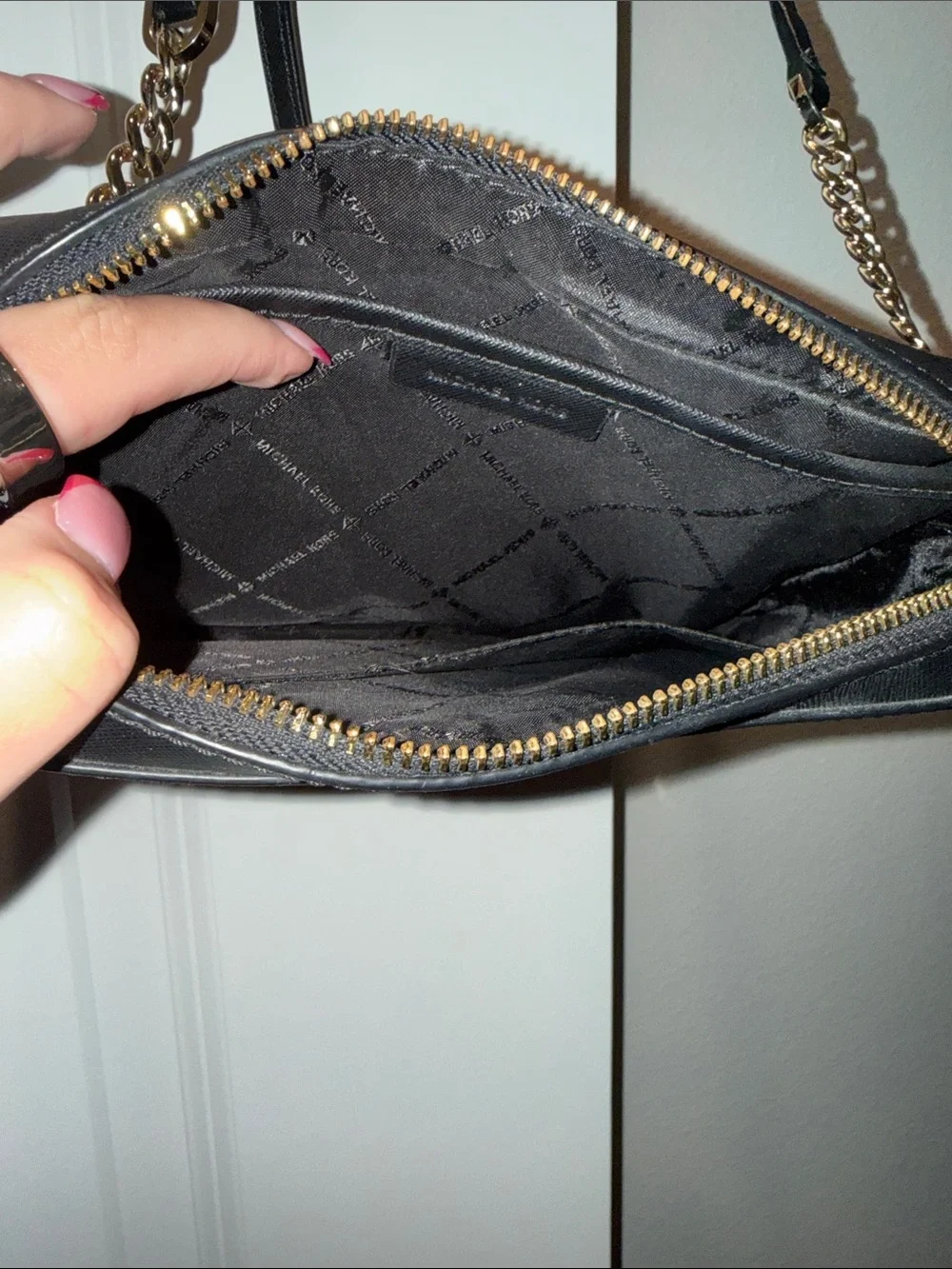 Michael Kors Jet Set Small Crossbody Bag in Black